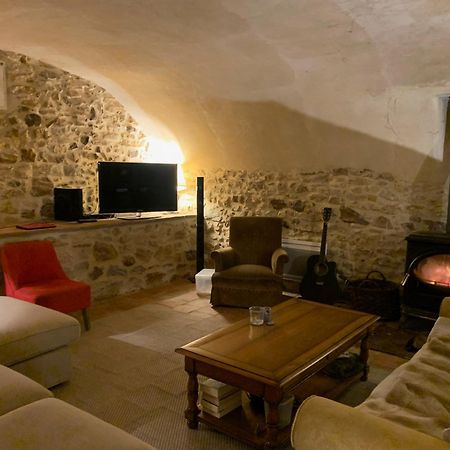 Mas Les Romarins, 10 Min D'Uzes, Piscine Et Grand Jardin Clos, Jeux, Nid De Repos Et Base Pour Activites Dans Le Gard (Adults Only) Экстерьер фото