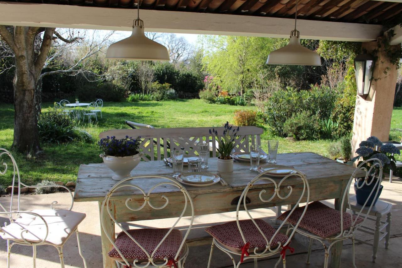 Mas Les Romarins, 10 Min D'Uzes, Piscine Et Grand Jardin Clos, Jeux, Nid De Repos Et Base Pour Activites Dans Le Gard (Adults Only) Экстерьер фото