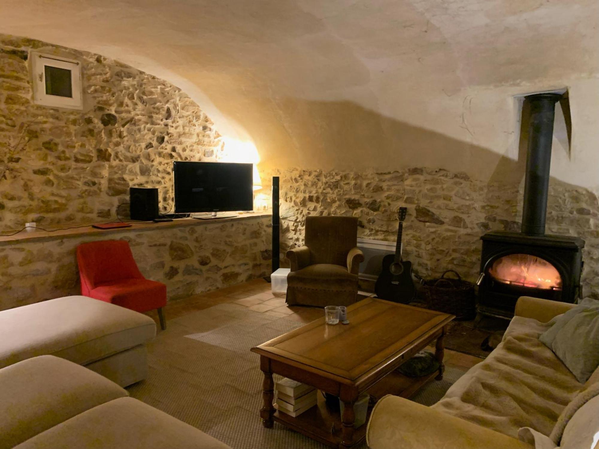 Mas Les Romarins, 10 Min D'Uzes, Piscine Et Grand Jardin Clos, Jeux, Nid De Repos Et Base Pour Activites Dans Le Gard (Adults Only) Экстерьер фото
